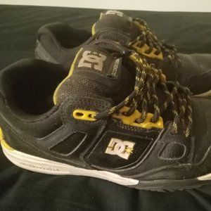 Rare Vintage DC shoes Stag 2 Black Yellow size 10